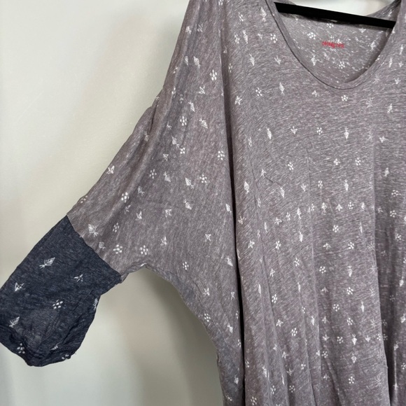 Pete & Greta by Johnny Was Linen Patterned Oversized Top Size S - Picture 3 of 7